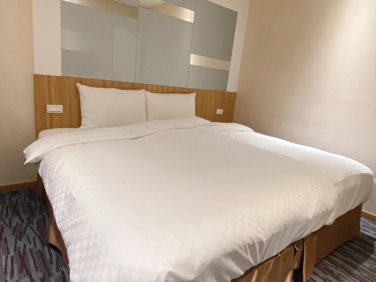 טאיפיי Muzik Hotel - Ximending Xining Branch מראה חיצוני תמונה